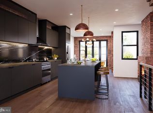 207 F St NE, Washington, DC 20002