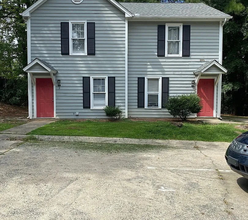 1006 Leon St