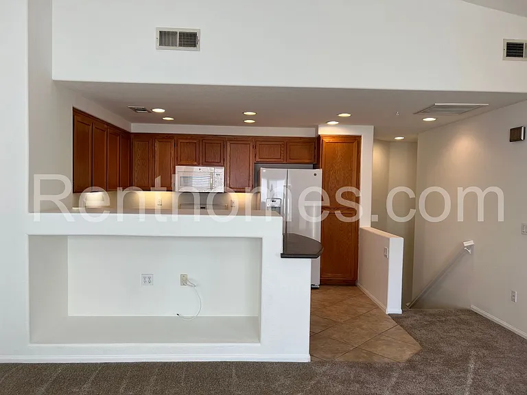 10326-28 Scripps Poway Pkwy — Photo 4