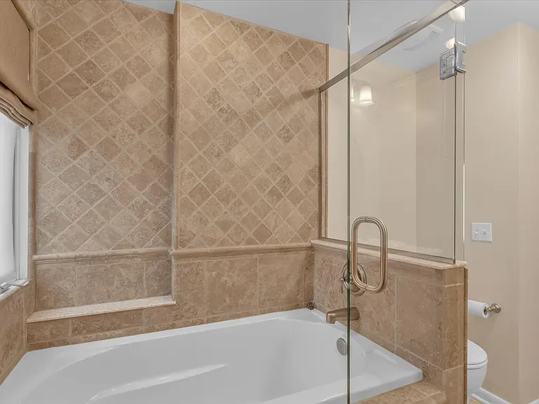 116 Segsbury Rd — Photo 29