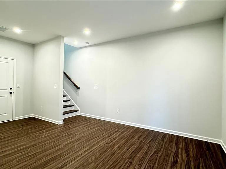 1475 Creekside Cir NW — Photo 33