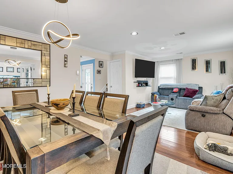 9 Frost Ct — Photo 11