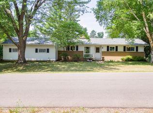 2646 Heather Dr, East Lansing, MI 48823
