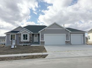 513 S 850 E, River Heights, UT 84321