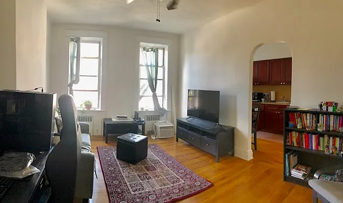 Rented by Oxford Property Group | media 4