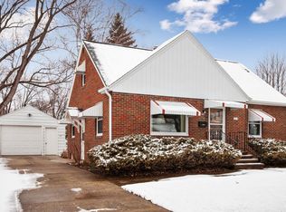 525 Newtols St, Green Bay, WI 54302