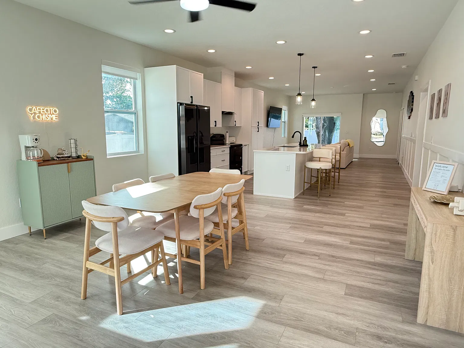 3 bed, 1706 sqft, $3,200 — Photo 3