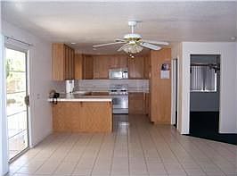 5th image of 1320 Herzel Ave