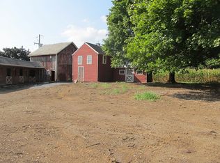 3913 Hollo Rd, Easton, PA 18045