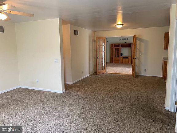 4th image of 5005 Beverly Lane Creek Fls