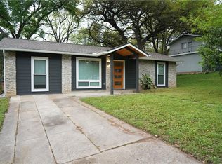 302 Rowland Dr, Austin, TX 78745