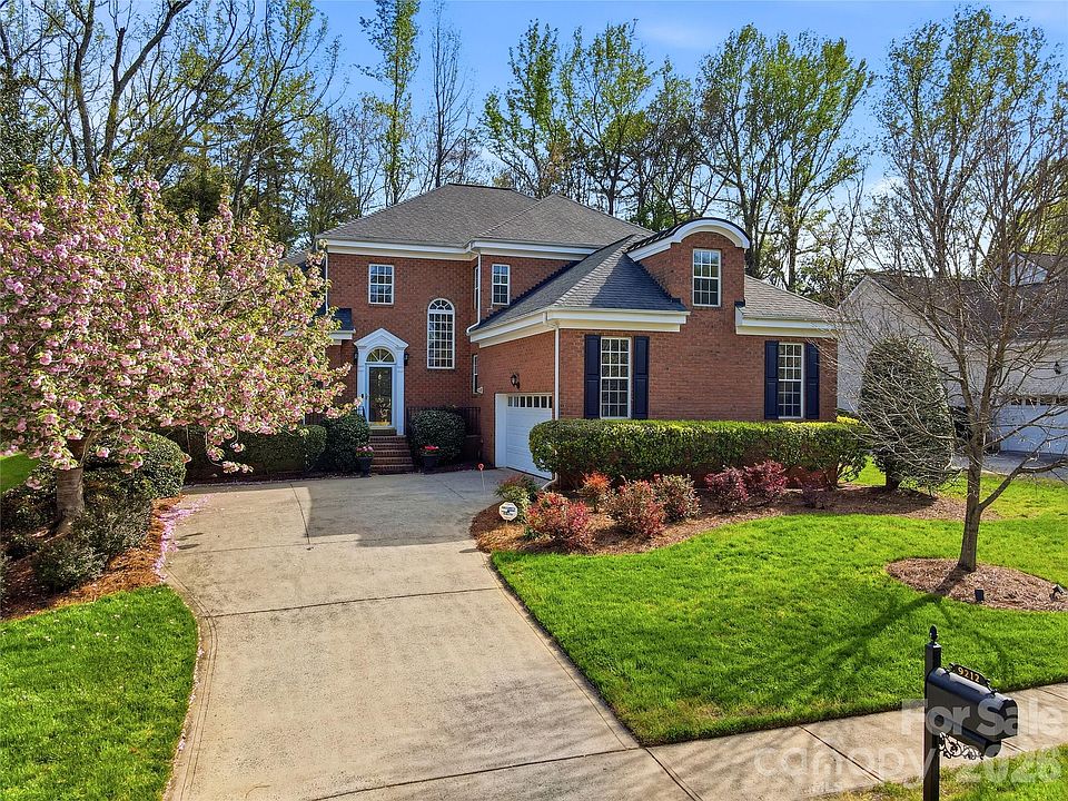 1st image of 9212 Fairchild Ln