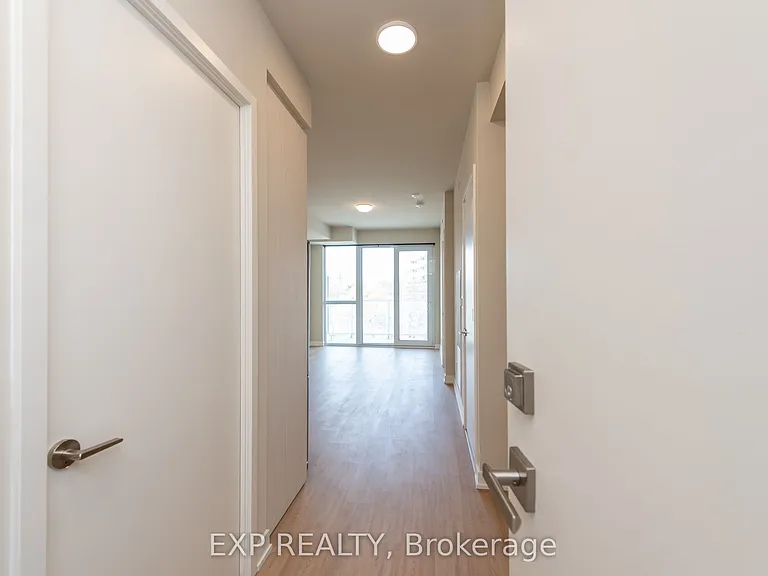 10 Deerlick Ct #505 — Photo 17