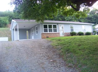 457 Seven Mile Ford Rd, Marion, VA 24354