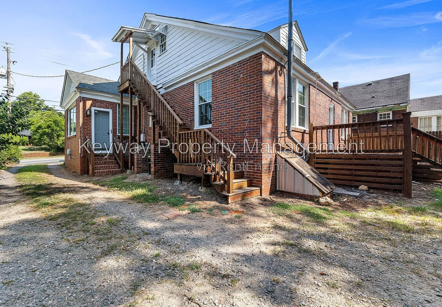 Studio, 1.0 bath, 983 sqft, $1,250 — Photo 3
