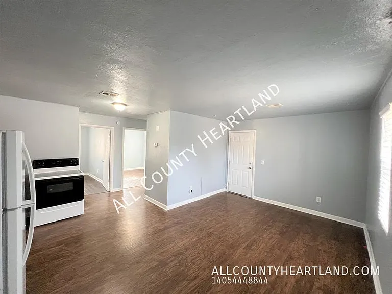 119 S K Ave — Photo 6