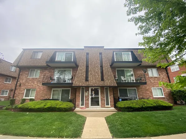 10715 S Keating Ave APT 1C, Oak Lawn, IL 60453