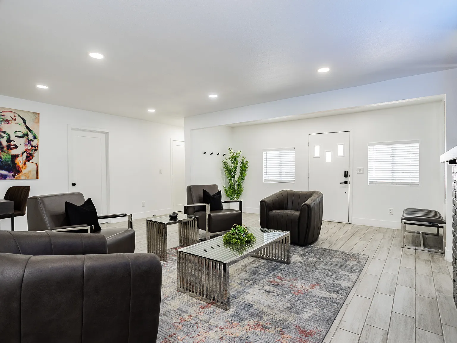 3 bed, 2862 sqft, $3,895 — Photo 3