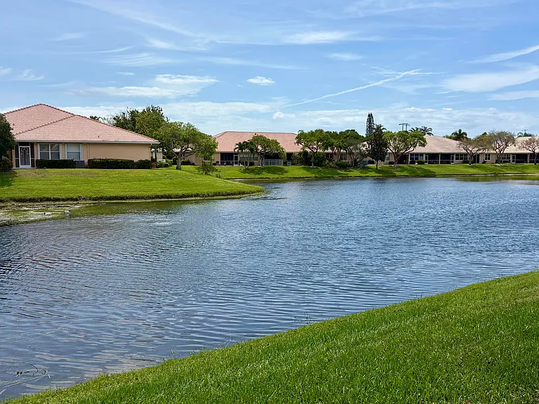 315 Coral Trace Ln — Photo 15