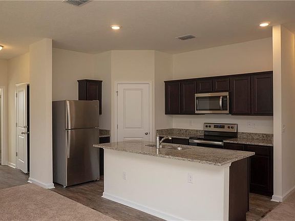 4th image of 3518 Patron Ave