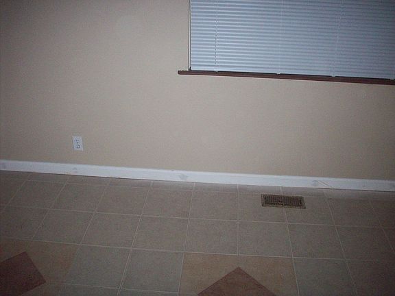 New ceramic floor Kitchen