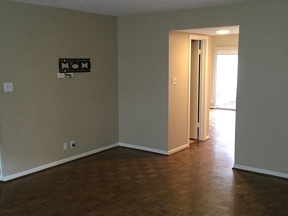 4th image of 407 Bendwood Dr
