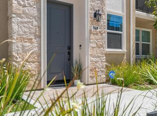 749 Winchester Dr, Oxnard, CA 93036