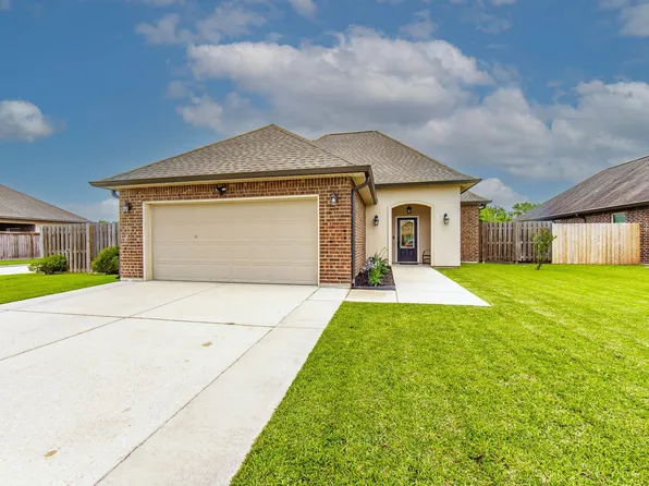 317 Highland Oaks Ave, Gray, LA 70359