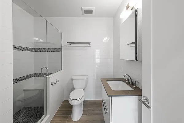 Rented by Compass | media 28