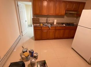 221-12 59th Ave #B, Oakland Gardens, NY 11364