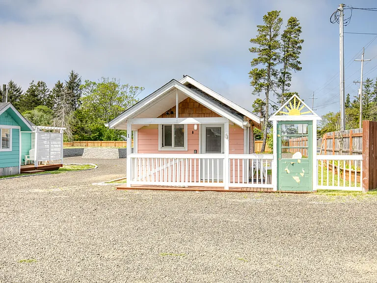 1757 State Highway 105 — Photo 4