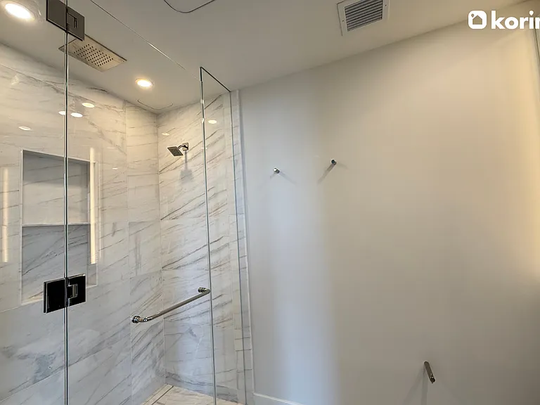 125 Greenwich St #68B — Photo 19