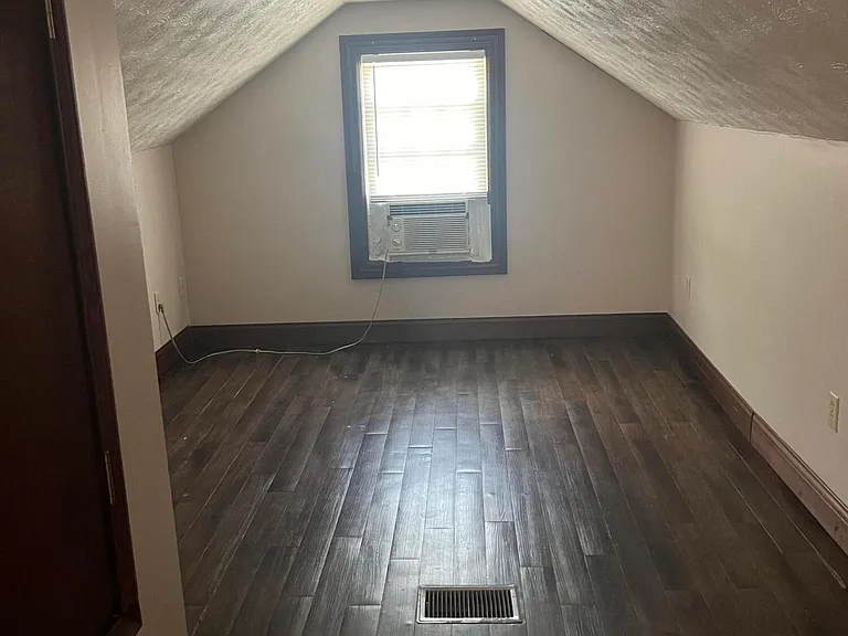 706 Golfview Dr — Photo 14