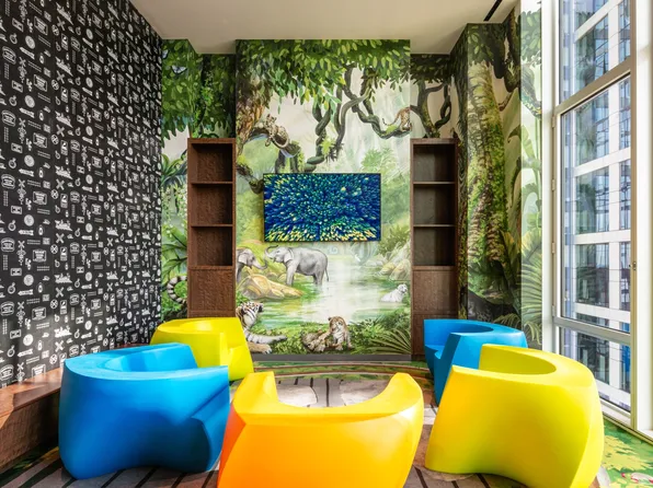 606 West 30th Street image 23 of 25