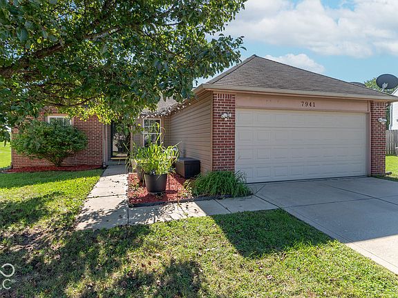 2nd image of 7941 Begonia Ct