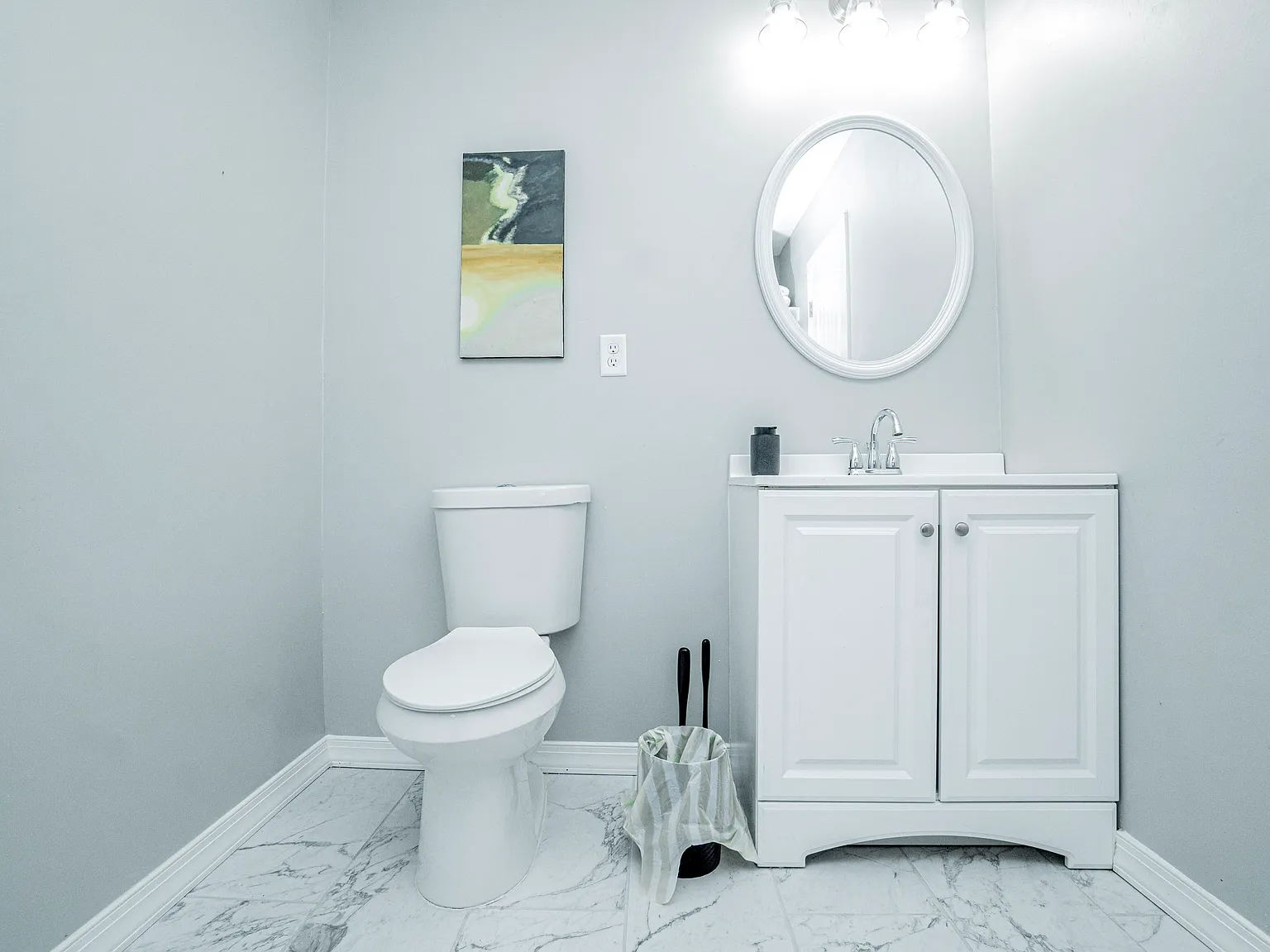 4 bed, 3.0 bath, 2500 sqft, $949 — Photo 3