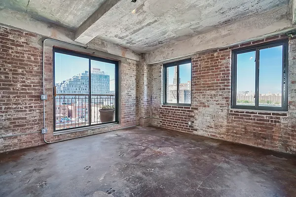Sold by Avenue Sotheby's International Realty | media 17