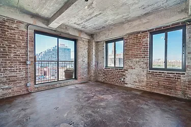 Sold by Avenue Sotheby's International Realty