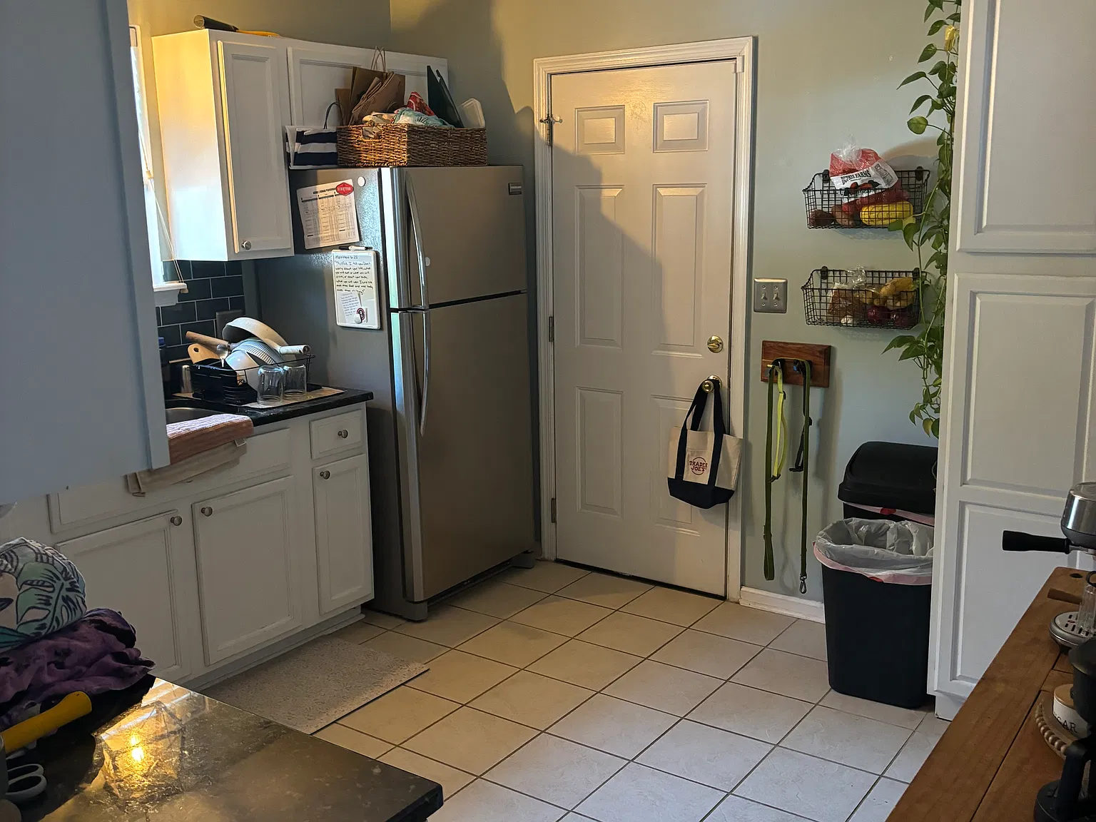 3 bed, 800 sqft, $1,850 — Photo 4