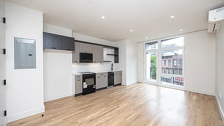 899 Fulton Street, #4B