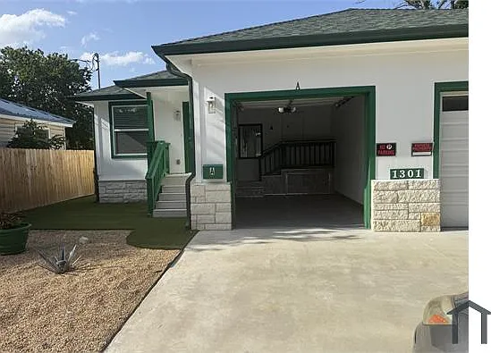 1301 E Avenue G #A — Photo 7