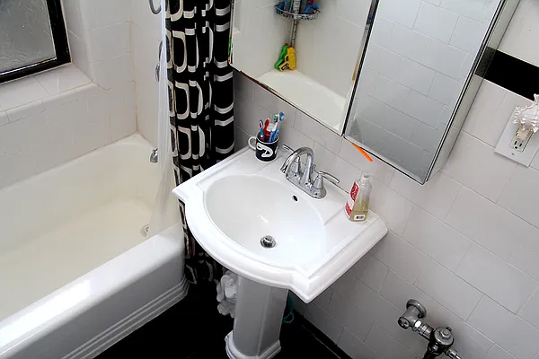 Sold by Better Homes & Gardens FH Realty | media 22