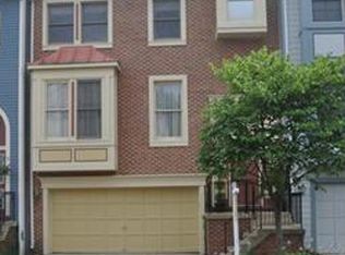 261 Town Branch Ter SW, Leesburg, VA 20175
