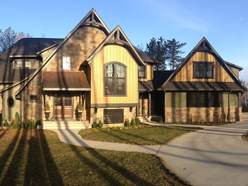 1st image of 1905 Tall Pines Dr SE