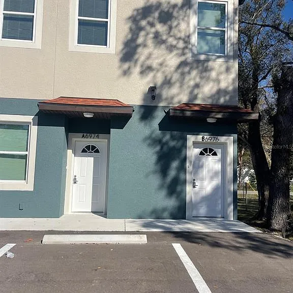6976 Belltree Ct — Photo 2