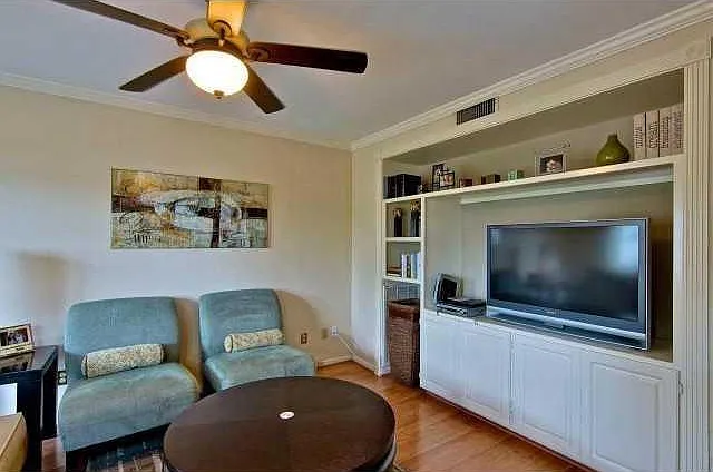 2218 Westlake Dr #2 — Photo 4
