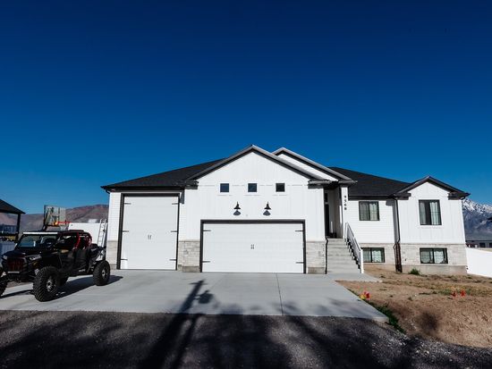 9568 N 5600 W, Elwood, UT 84337