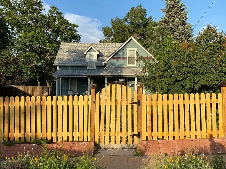 4164 Benton St — Photo 1