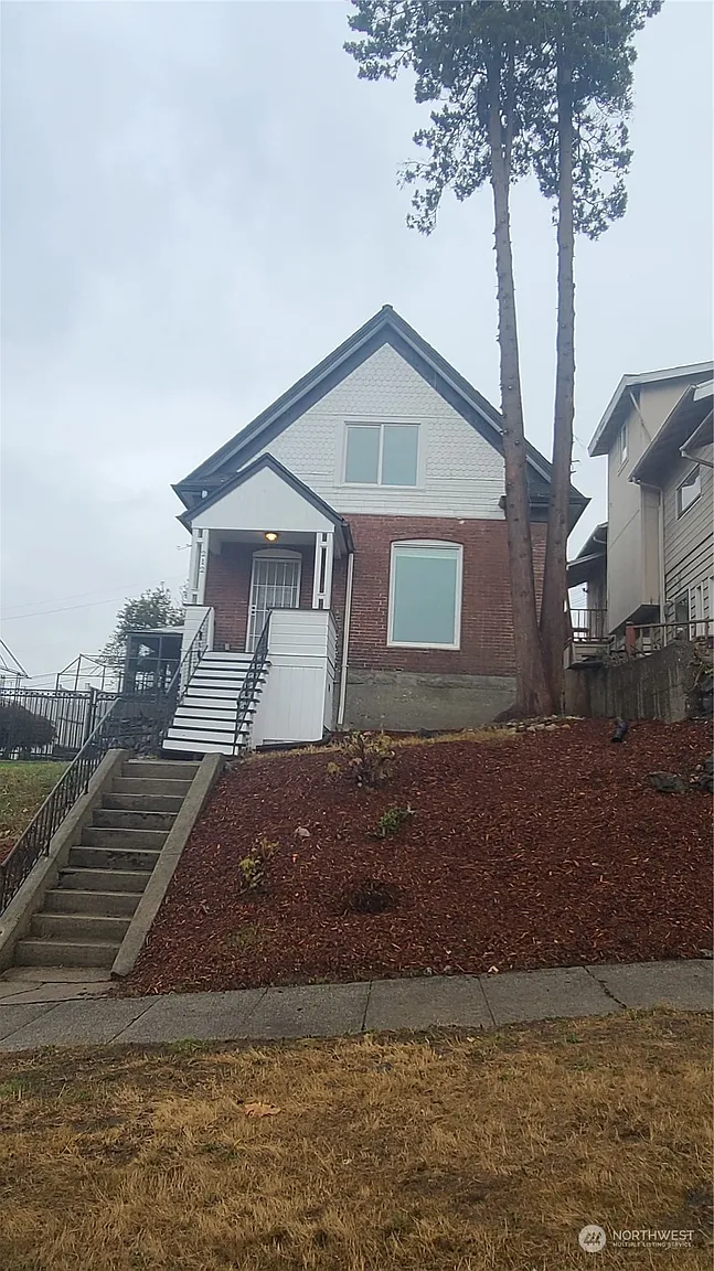 212 S 32nd Street photo 1