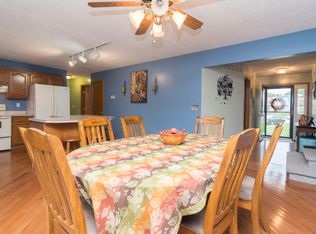 602 Northridge Ct, Mahomet, IL